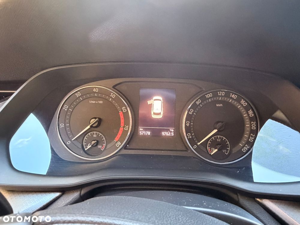 Skoda Octavia - 28