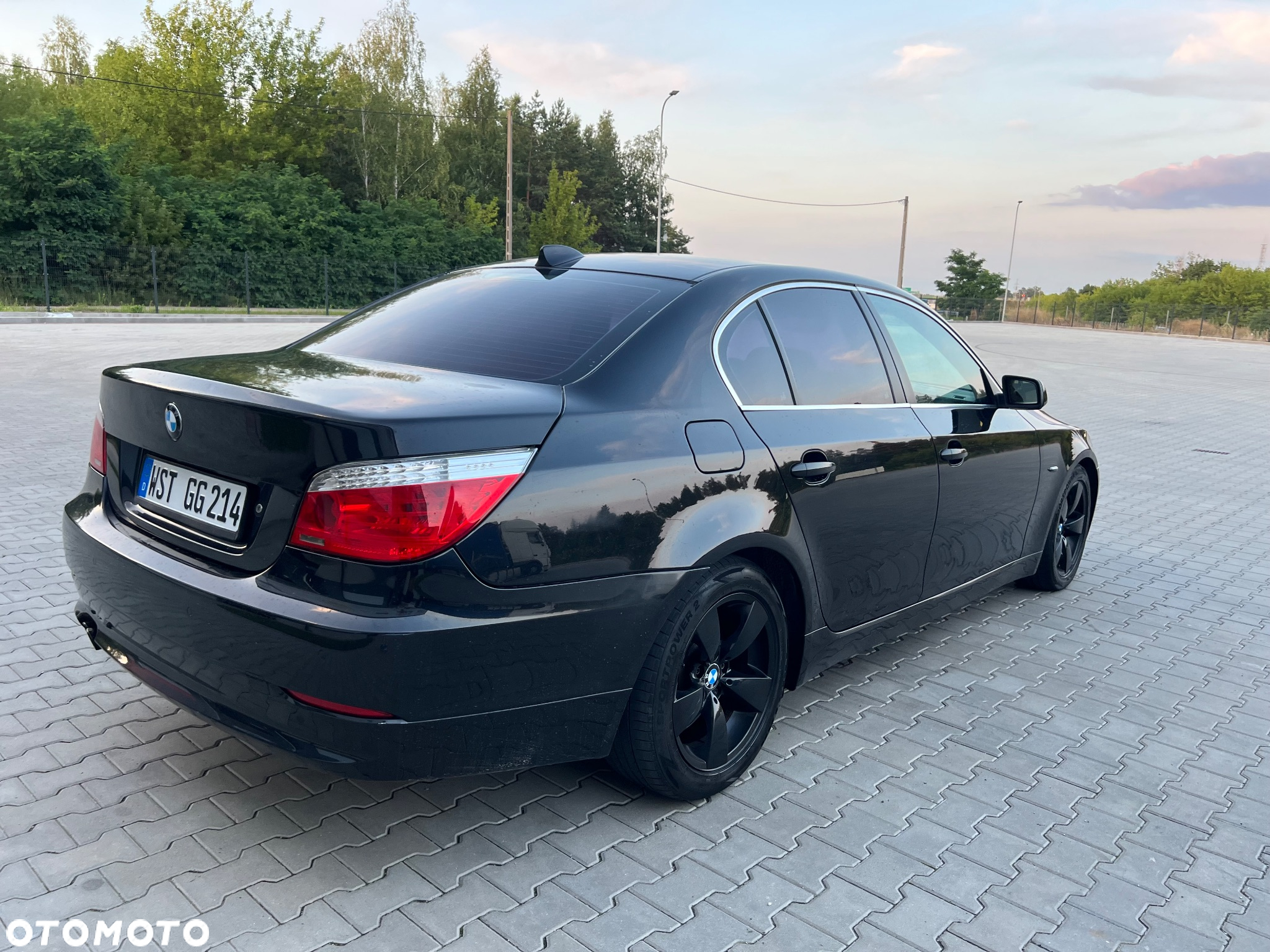 BMW Seria 5 525d Edition Exclusive - 12