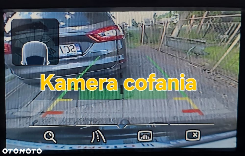 Ford Kuga - 13