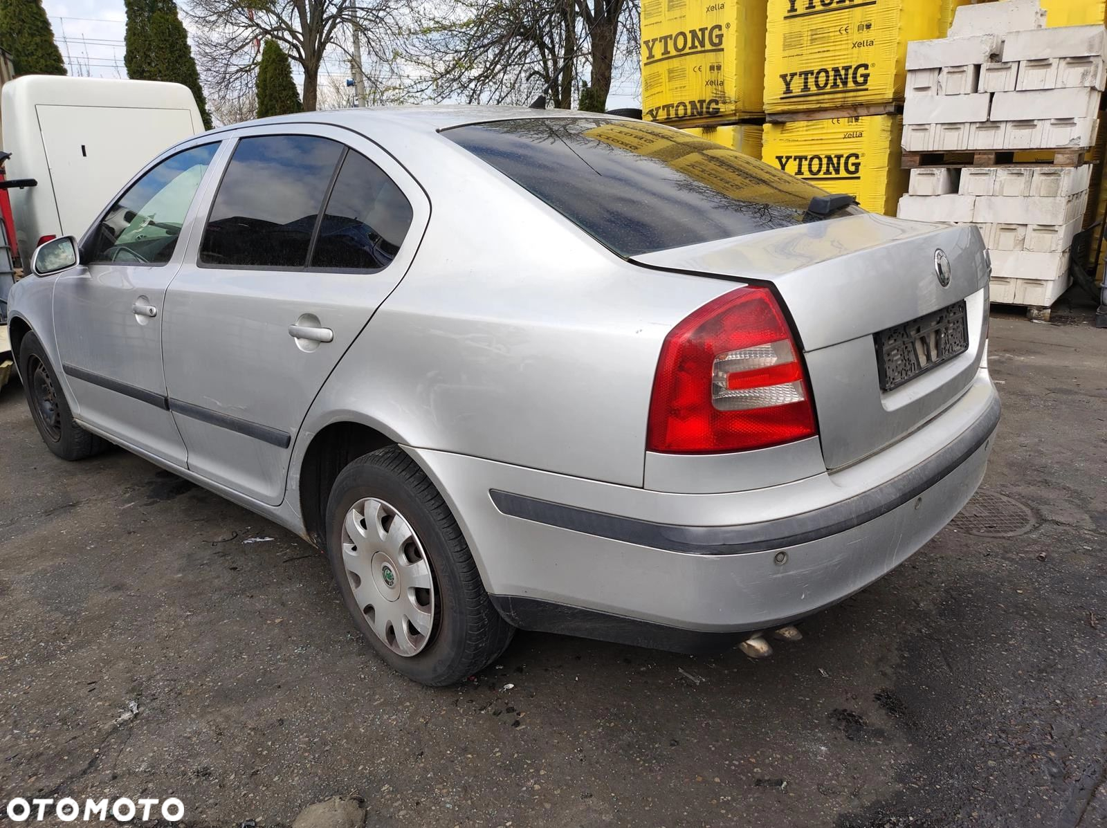 ZDERZAK MASKA BLOTNIK LAMPA SKODA OCTAVIA II - 2