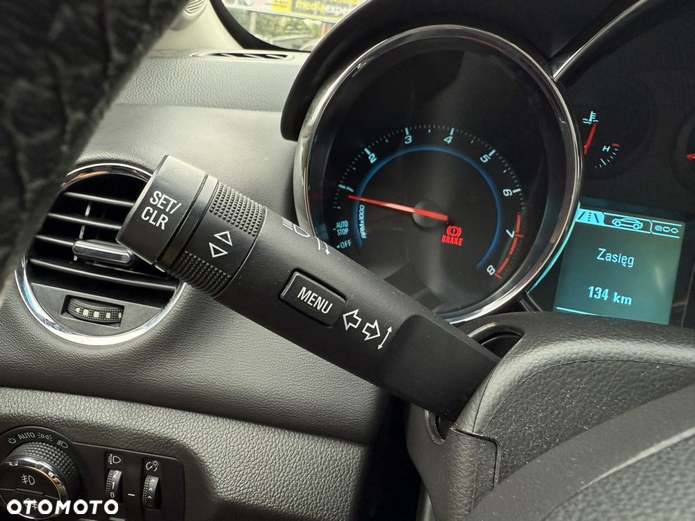 Chevrolet Cruze 1.4 T LTZ - 33