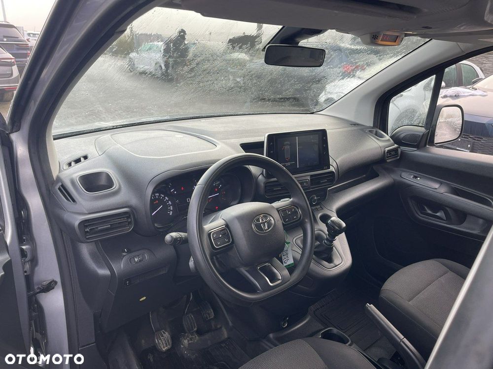 Toyota Proace City - 12