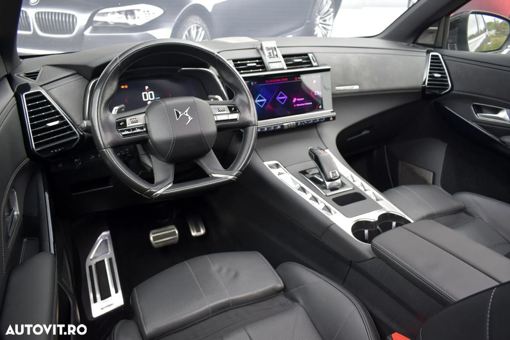 DS Automobiles DS 7 Crossback - 11
