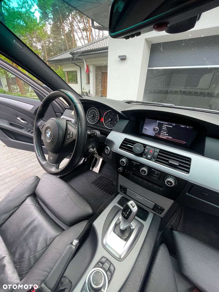 BMW Seria 5 530d xDrive Edition Sport - 15