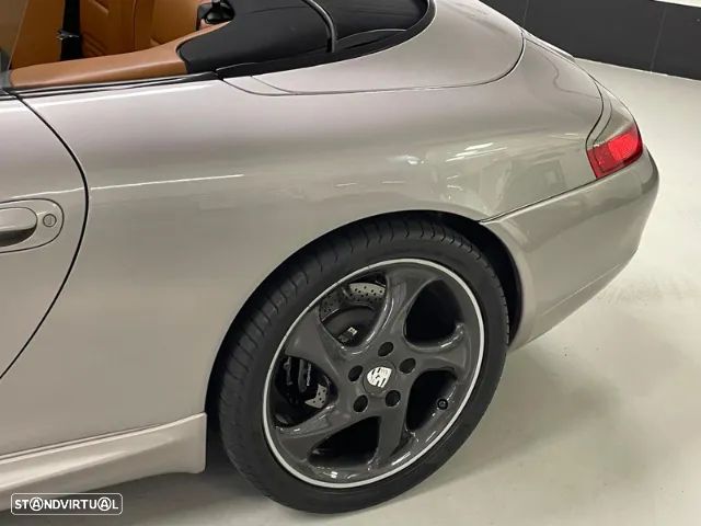 Porsche 911 (996) - 9