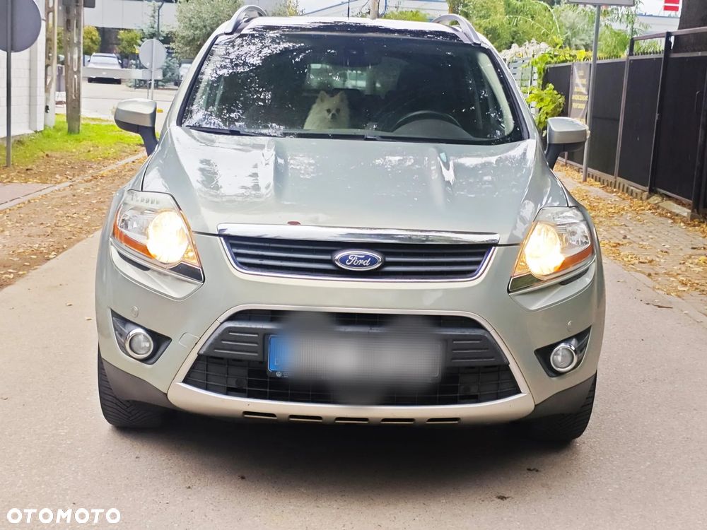 Ford Kuga 2.0 TDCi 2x4 Titanium - 12