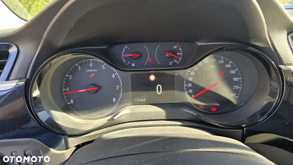 Opel Corsa 1.2 Edition S&S - 4