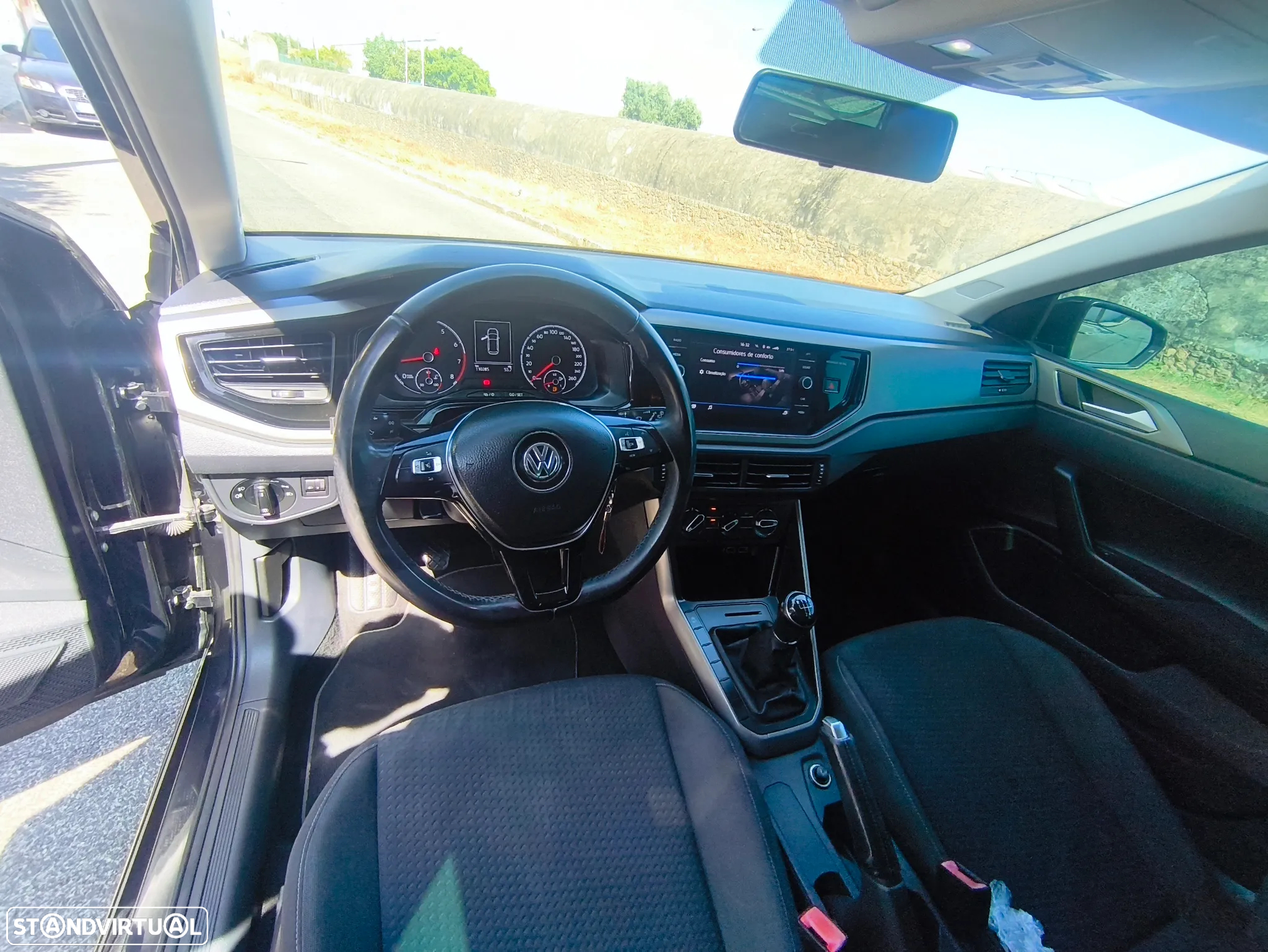 VW Polo 1.0 Confortline Nav - 6