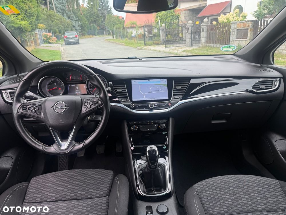 Opel Astra 1.4 Turbo Dynamic - 21