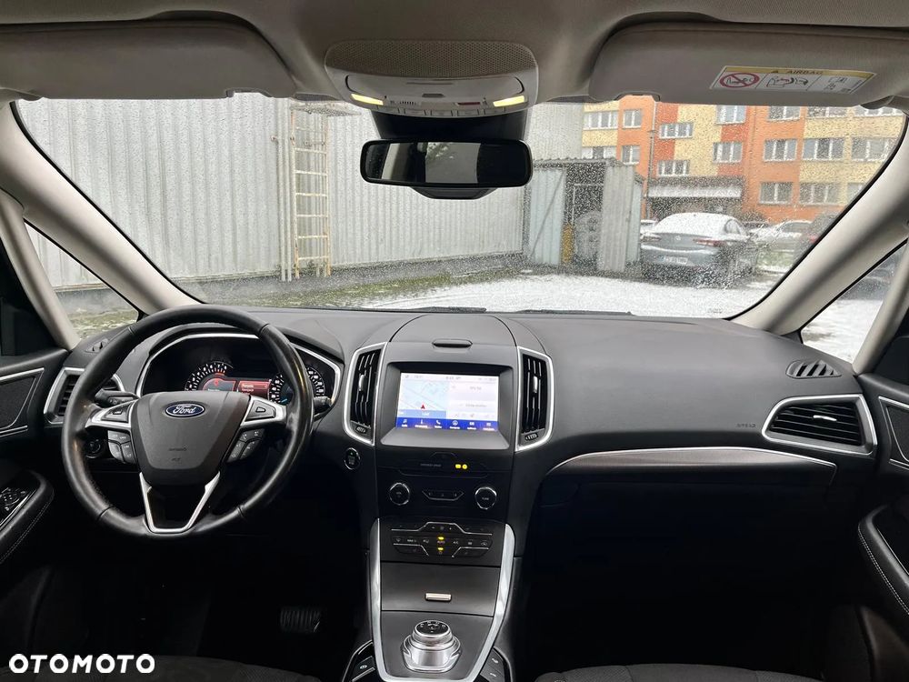 Ford S-Max 2.5 Hybrid Titanium CVT 7os - 20