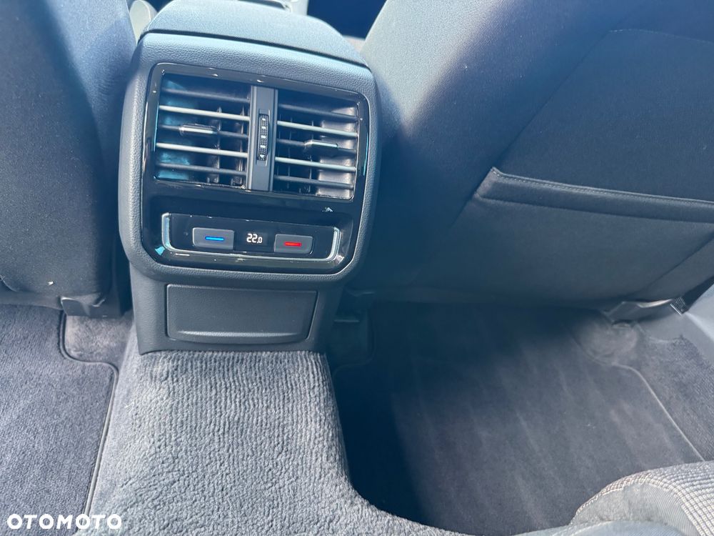 Volkswagen Passat 2.0 TDI BMT Comfortline DSG - 17