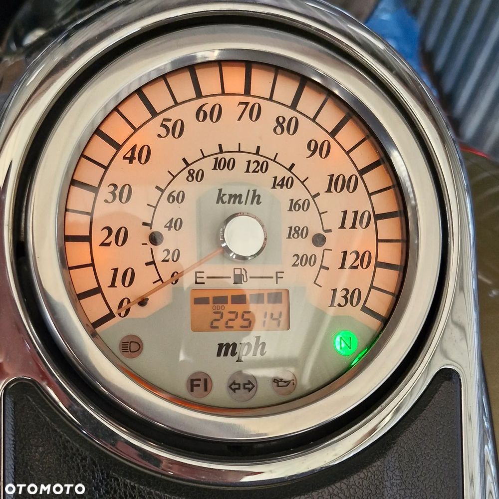 Suzuki Boulevard - 6