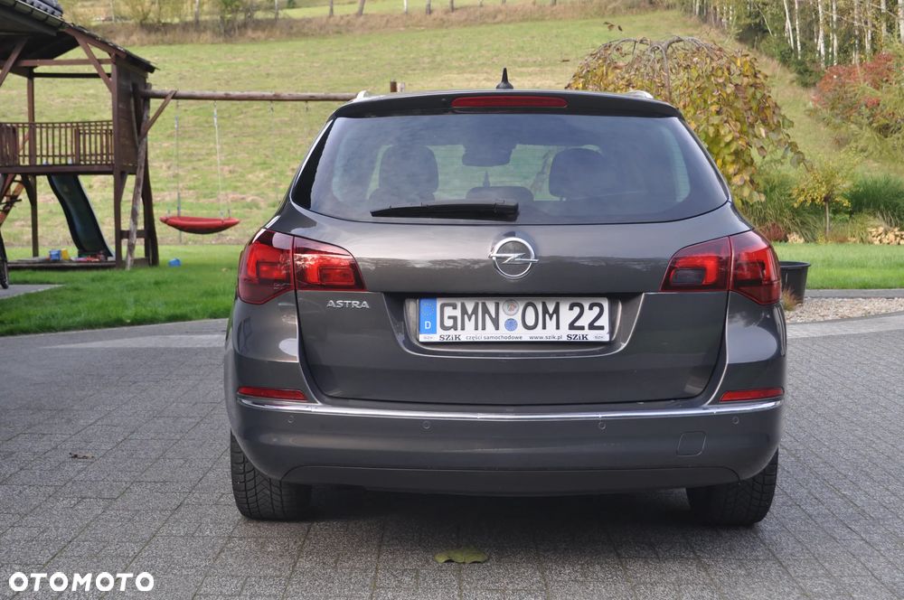 Opel Astra 1.4 Turbo Exklusiv - 16