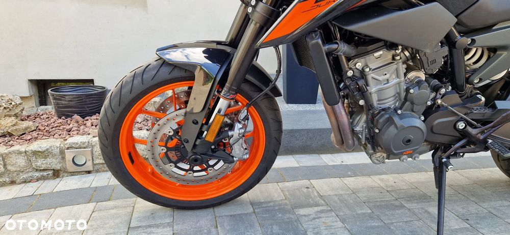 KTM Duke 790 - 13