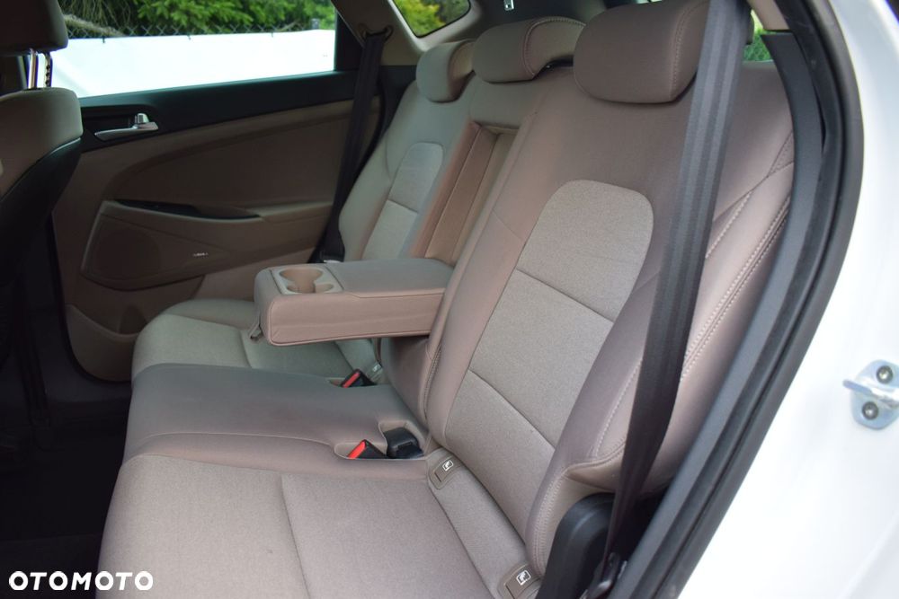 Hyundai Tucson 1.6 T-GDI GO 4WD - 8