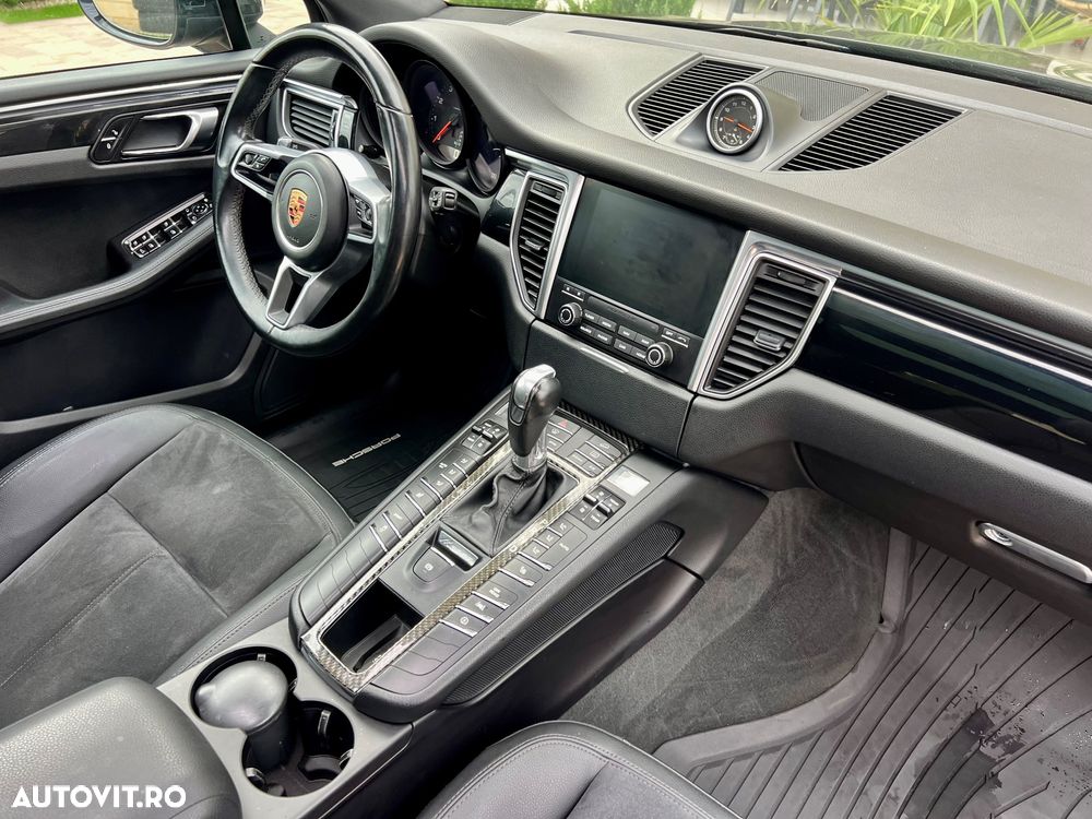 Porsche Macan PDK - 32