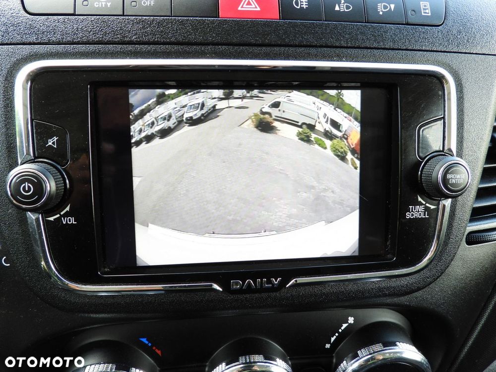 Iveco DAILY 35C16 KONTENER WINDA 8 PALET TEMPOMAT BLIŹNIACZE KOŁA KLIMATYZACJA  160KM - 38