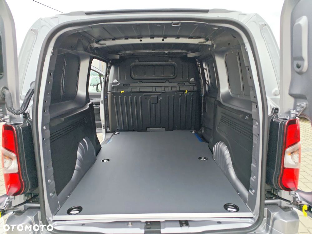 Toyota City Long - 13
