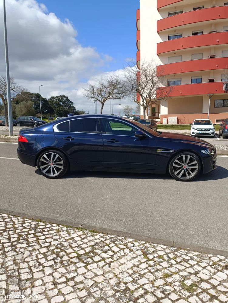 Jaguar XE 20d Aut. Portfolio - 2