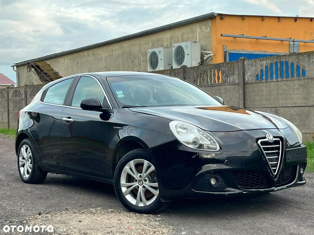Alfa Romeo Giulietta - 2