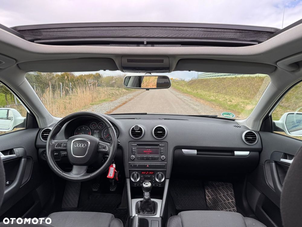 Audi A3 Sportback 2.0 TDI DPF S line Sportpaket - 35