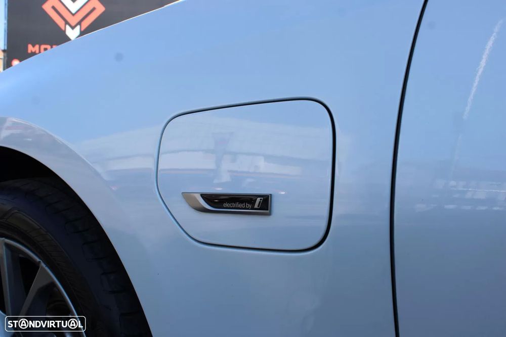 BMW 320 e Aut. Sport Line - 9