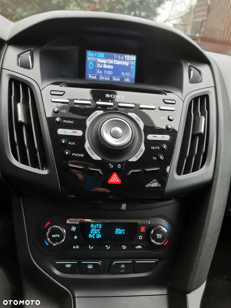 Ford Focus SW 1.0 EcoBoost S&S Titanium - 17