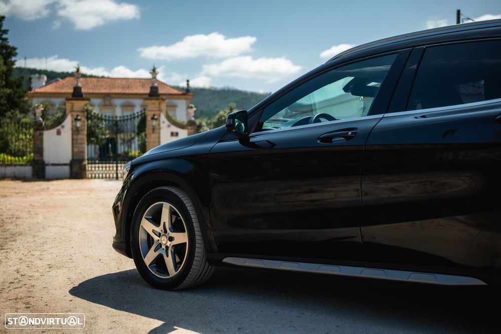 Mercedes-Benz GLA 220 CDi AMG Line 4-Matic - 52