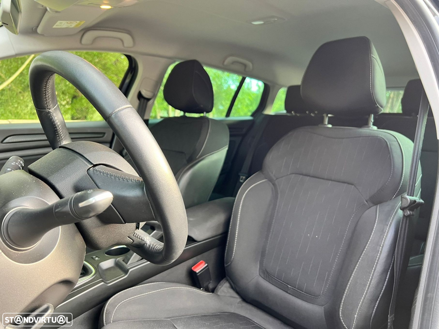 Renault Mégane Sport Tourer 1.3 TCe Limited - 22