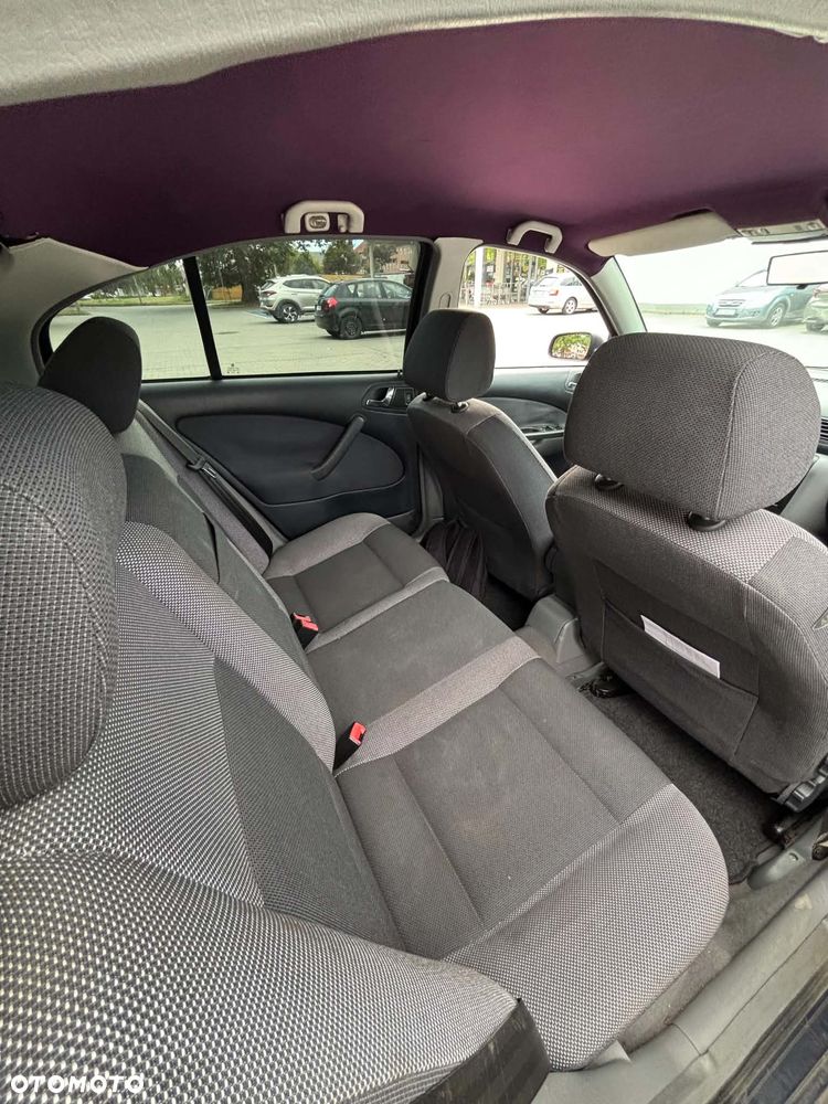 Skoda Octavia 1.8T SLX - 6