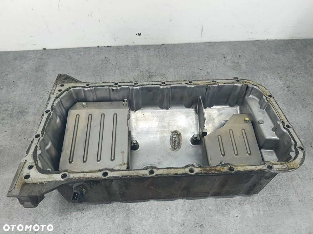 MISKA OLEJOWA RENAULT MASTER II FL 3.0 DCI - 1