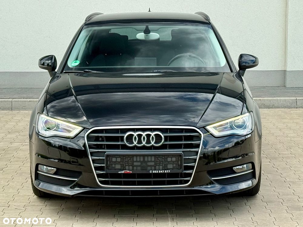 Audi A3 Sportback 2.0 TDI S tronic design - 5