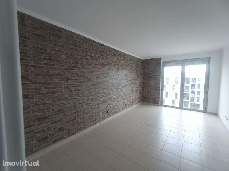 Apartamento T3 central,  Com garagem - Grande imagem: 2/9