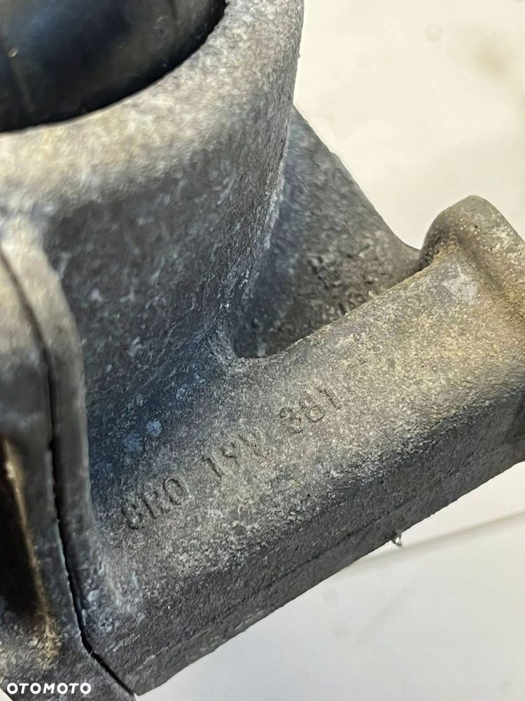 8R0 199 381 Wspornik / Mocowanie silnika 2.0 TDI LIFT Audi A4 S4 B8 8K 2013 - 4