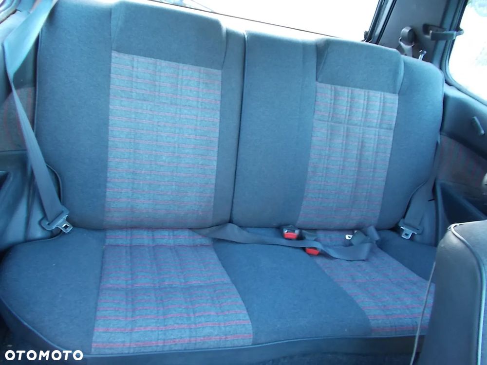 Toyota Corolla - 30