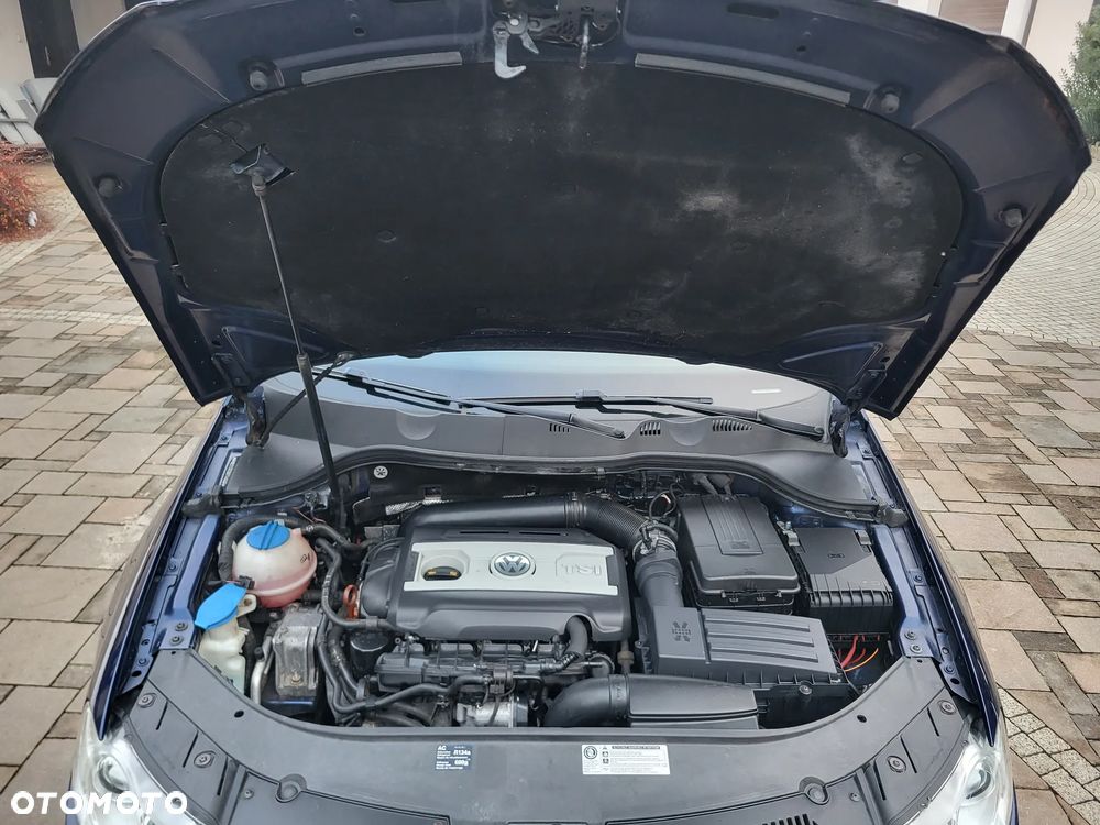 Volkswagen Passat 1.8 TSI Comfortline - 22