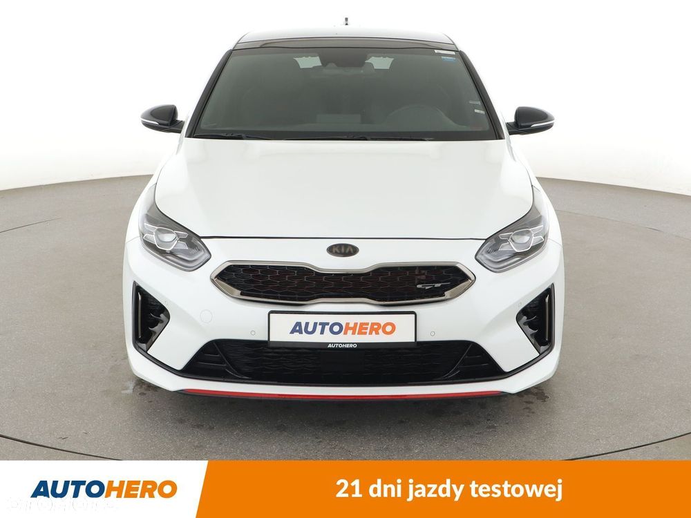 Kia ProCeed - 9
