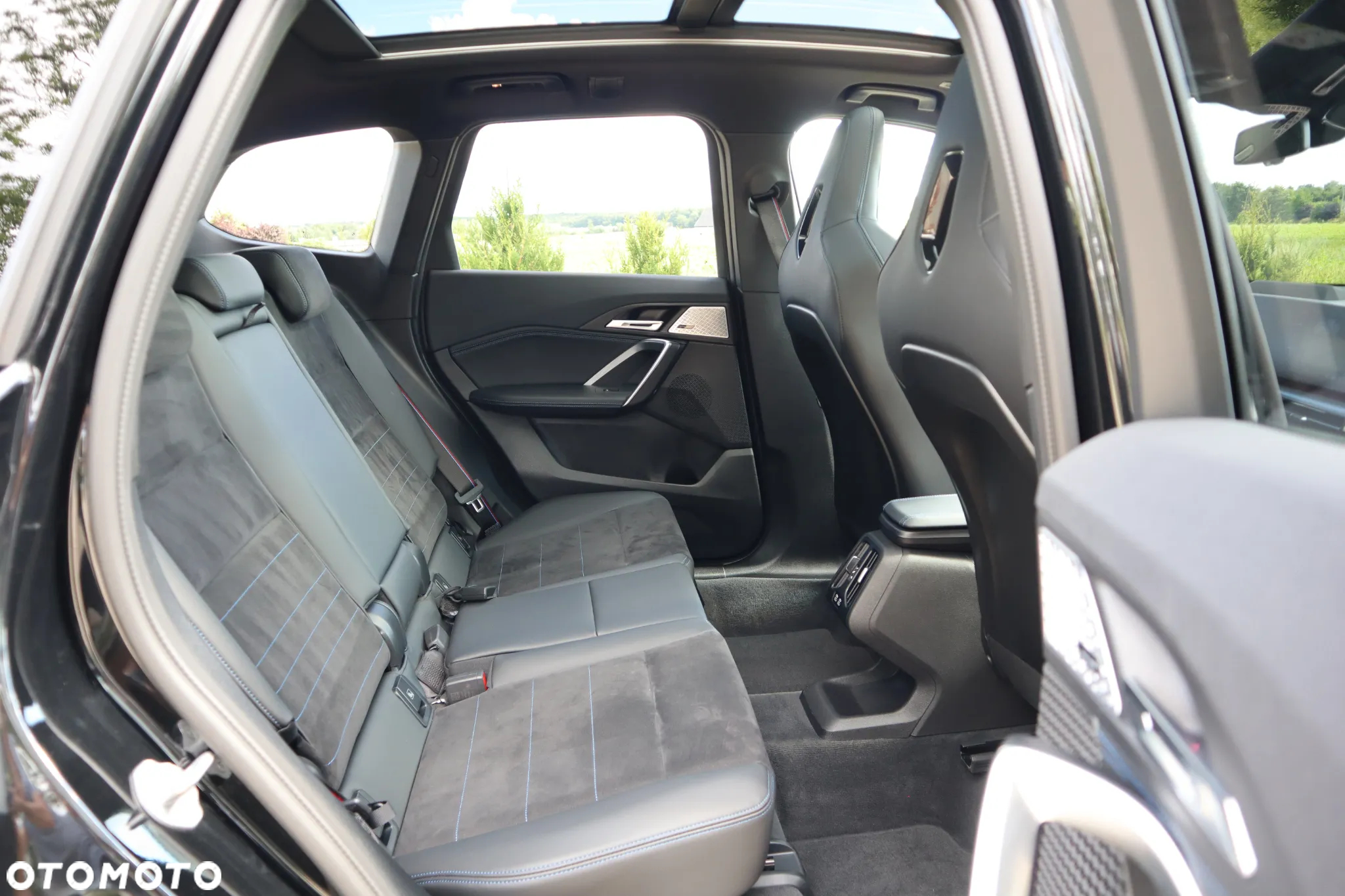 BMW X1 - 12