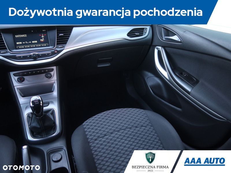 Opel Astra - 10