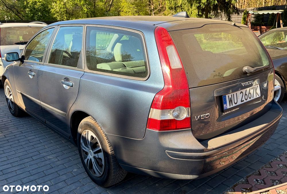 Volvo V50 - 5