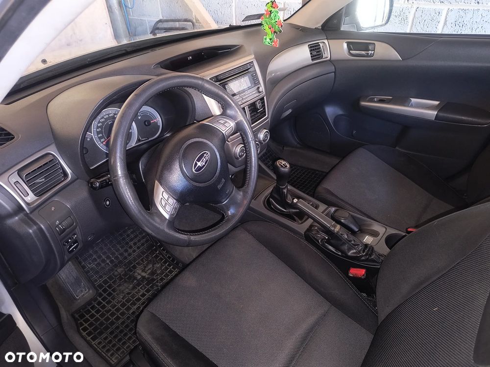 Subaru Impreza - 7