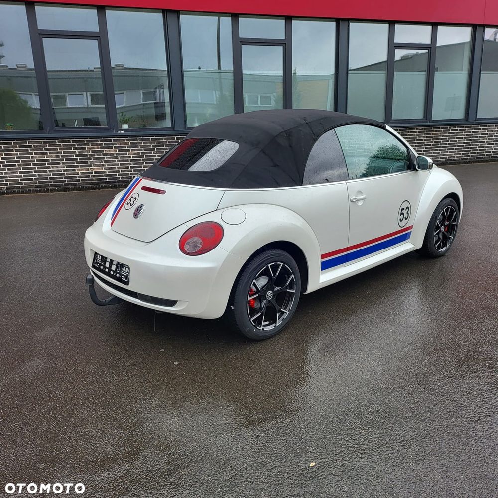 Volkswagen New Beetle - 2