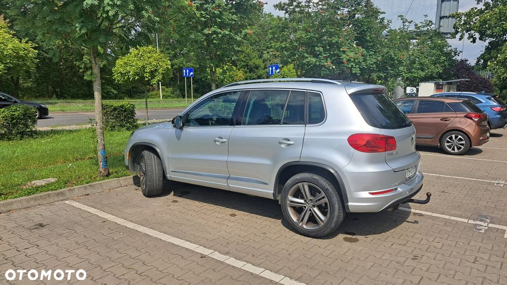 Volkswagen Tiguan - 4