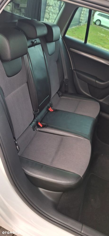 Skoda Octavia 2.0 TDI SCR Style DSG - 18