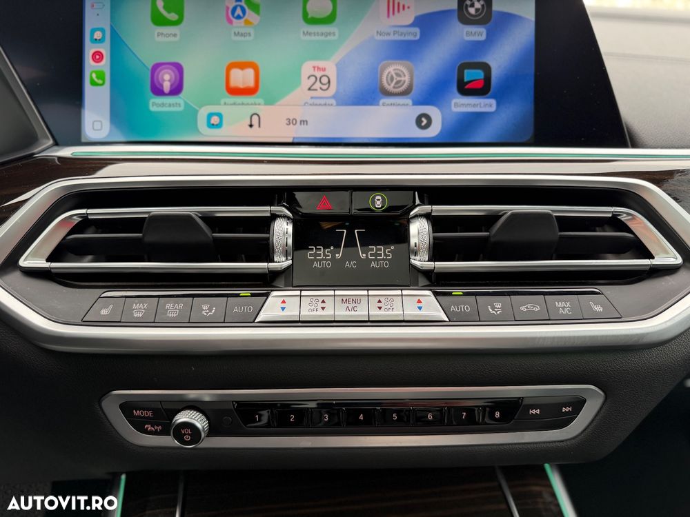 BMW X5 xDrive45e - 28