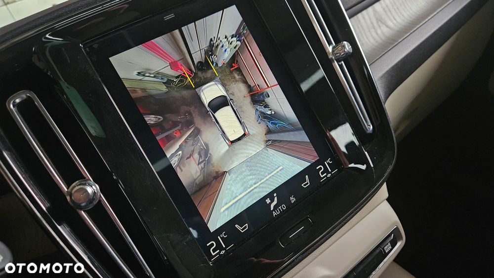 Volvo XC 40 T4 Geartronic Inscription - 17
