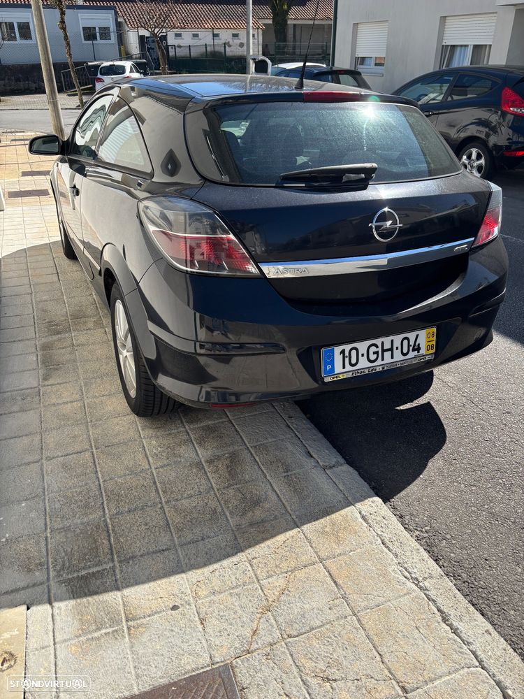 Opel Astra GTC 1.3 CDTI - 4