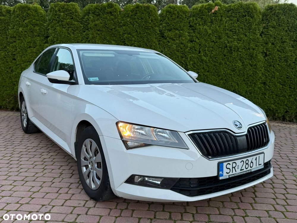 Skoda Superb - 1