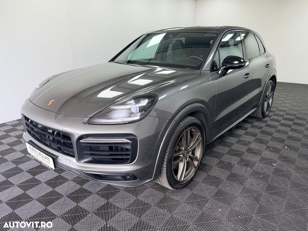 Porsche Cayenne S - 7
