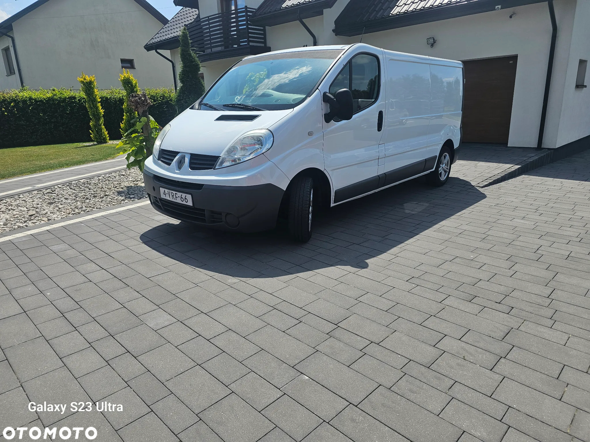Renault Trafic - 2
